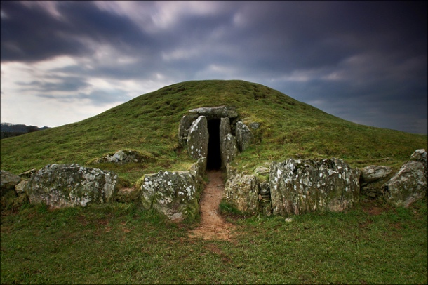 stone aged chamber in Wales